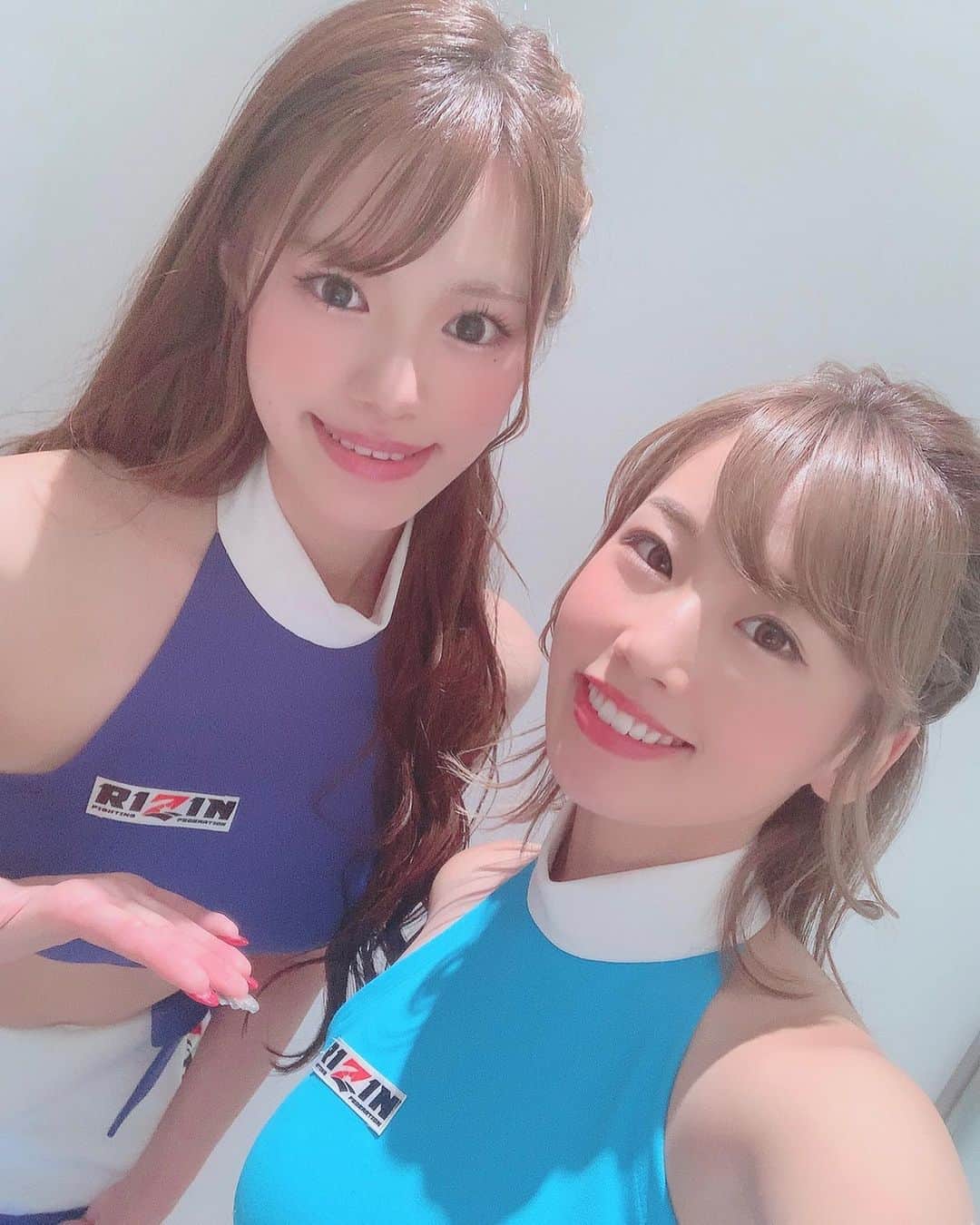 のインスタグラム：「RIZIN.24まで残り2日となりました🥊 載せてなかったRIZINガールの子たちとの2ショット写真UPします🤳💕 みんなかわいい🥺🥺  #RIZIN #RIZIN2020 #RIZIN24 #RIZINFF #RIZINガール #RIZINガール2020」
