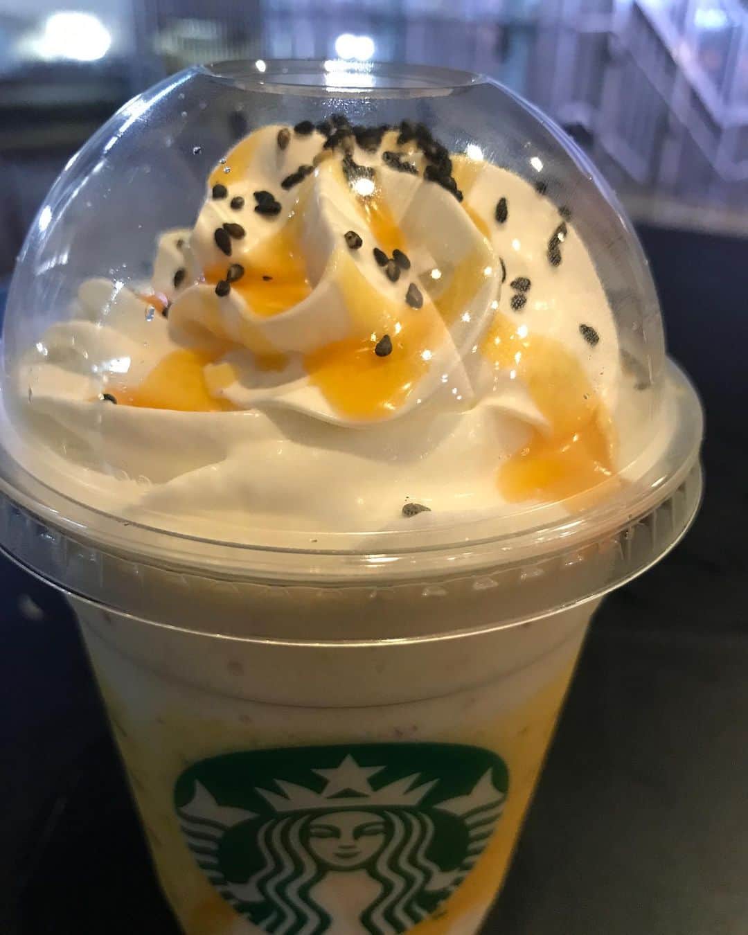 石川修司のインスタグラム：「大学芋フラペチーノ。うまい、うますぎる！ #starbucks  #週刊プロレス #奈良記者 #2020プロレス界流行語大賞ノミネート」