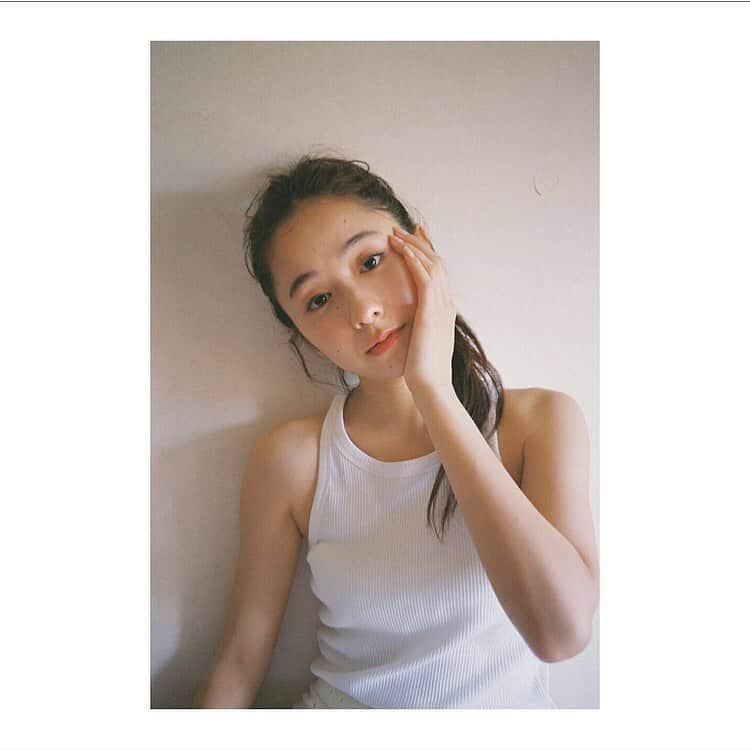 堀田真由さんのインスタグラム写真 - (堀田真由Instagram)「🌙 10月1日（木）夜20時〜 インスタライブを行います！ 少しでも皆様と楽しいひと時を過ごせますように。 何しようかな〜？何したい〜？🗣」9月25日 21時12分 - mayuhotta