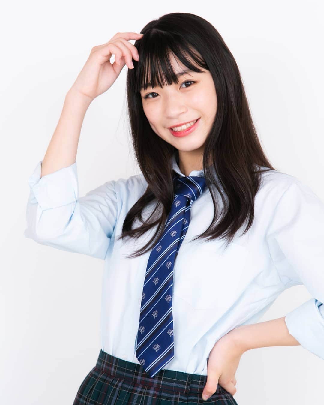 熊井戸花さんのインスタグラム写真 熊井戸花instagram テストがおわって部活が再開して もうはぴはぴです 3枚目 間違ってこの間と同じ写真載せちゃった はなのおはなし 制服コーデ 制服 なんちゃって制服 Cupop スクールコーデ テスト