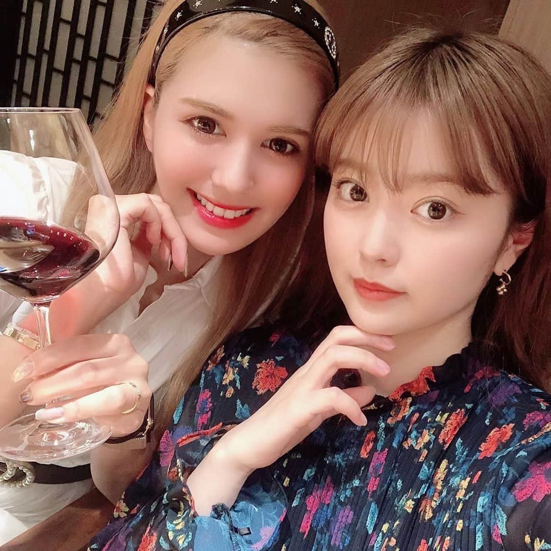 紗蘭さんのインスタグラム写真 - (紗蘭Instagram)「るなとご飯食べた日👩🏻‍🤝‍👩🏼💕 来月るなと楽しみな予定できたから今からワクワク💭💕🌈」9月25日 21時21分 - saracchidayo