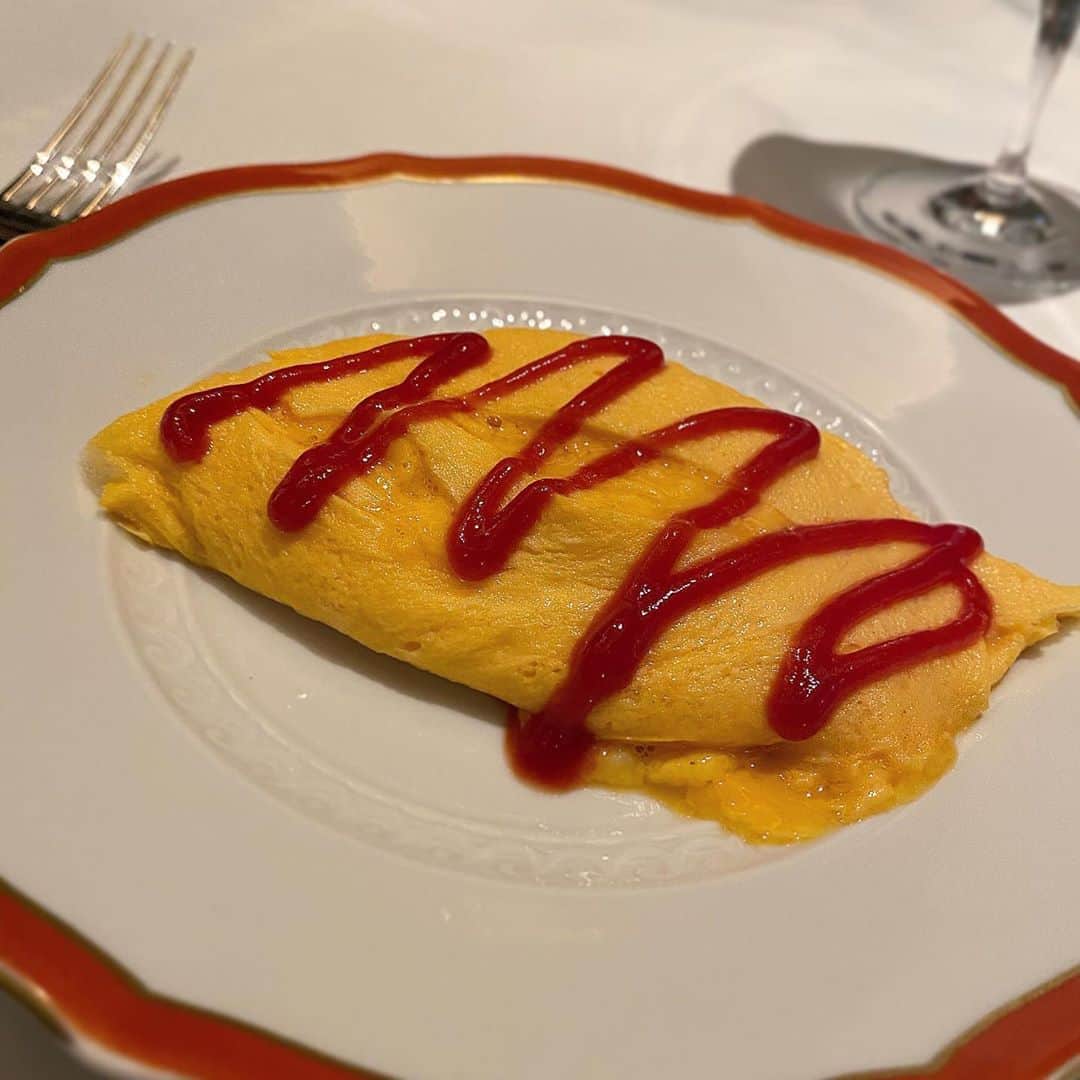 西村まおのグルメインスタ