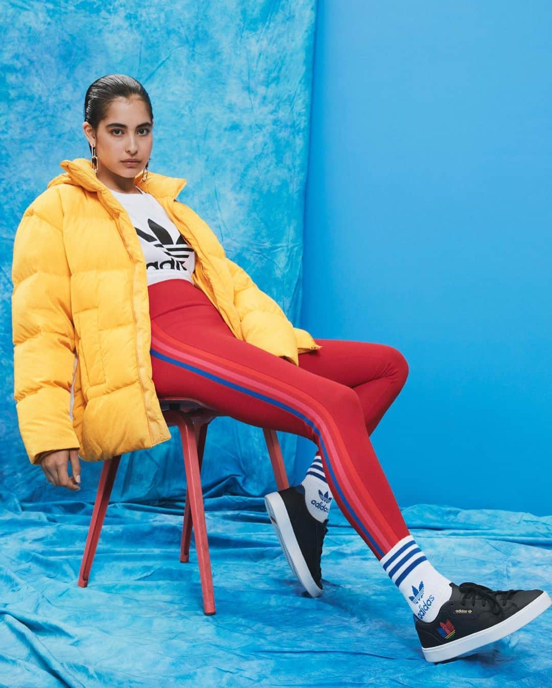 adidas Womenさんのインスタグラム写真 - (adidas WomenInstagram)「The unlimited self-expression of adicolor continues with bright new pieces available now at adidas.com/adicolor and in adidas stores」9月26日 7時04分 - adidaswomen