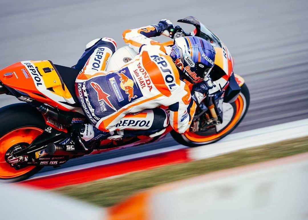 レプソル・ホンダのインスタグラム：「The process continues 🧱 ⠀⠀⠀⠀⠀⠀⠀⠀⠀ #CatalanGP #MotoGP #AM73 #AlexMarquez73 #Repsol #Honda #RepsolHonda #HRC #RC213V #ThePowerOfDreams #Racing #Motorcycle #Team #OneHeart」