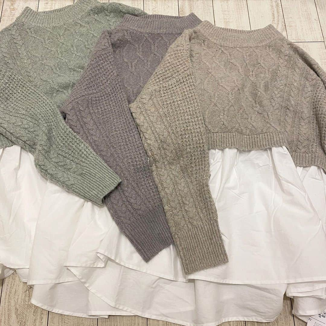 antic rag アンティックラグ ルクア大阪店さんのインスタグラム写真 - (antic rag アンティックラグ ルクア大阪店Instagram)「★new arrival★  ☑︎重ね着風ニット【38WVQ5966】 ¥6,900+tax  #重ね着風トップス #ニットの季節#ニット大好き　  #アンティックラグ#anticrag#ルクア#天王寺ミオ#今日のコーデ#お洒落さんと繋がりたい##プチプラコーデ#大人可愛い#大人カジュアル#カジュアル#aw #新作コーデ#大阪#梅田#関西限定#スタッフコーデ」9月25日 23時46分 - anticrag