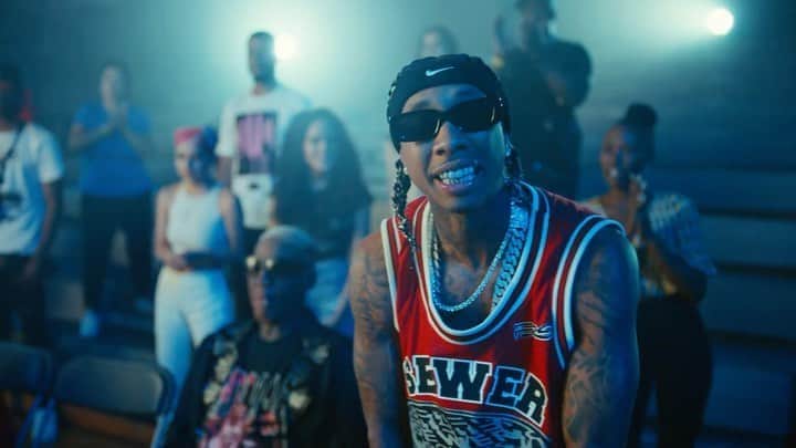 タイガのインスタグラム：「@asapferg @dennisrodman ft me #dennisrodman  video out now link in bio 🔥🔥🔥🔥🔥🔥🔥🔥🌪🌪🌪🌪🌪🌪🌪」