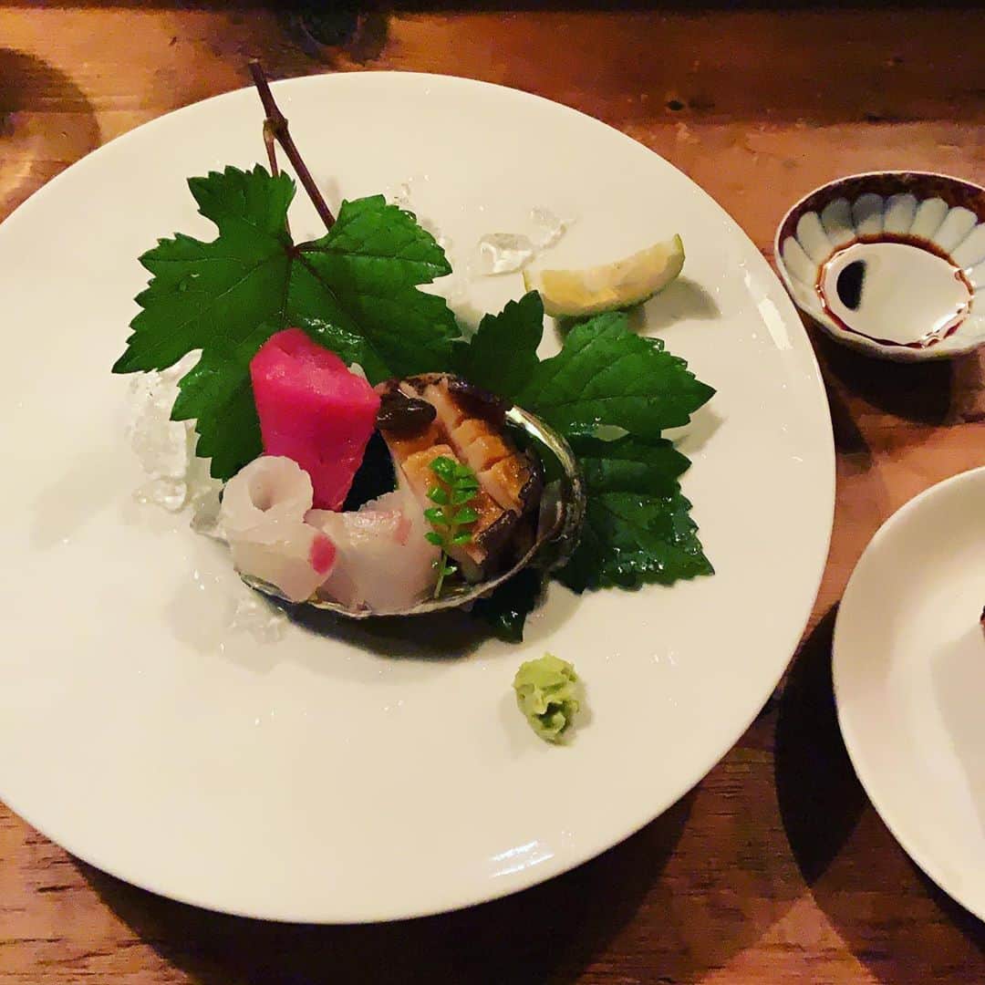 志摩有子さんのインスタグラム写真 - (志摩有子Instagram)「一度来てみたいと思っていたチニャーレに初訪問。美味しくてものすごく居心地が良い。久しぶりの再会も嬉しかった。」9月26日 1時26分 - ariko418