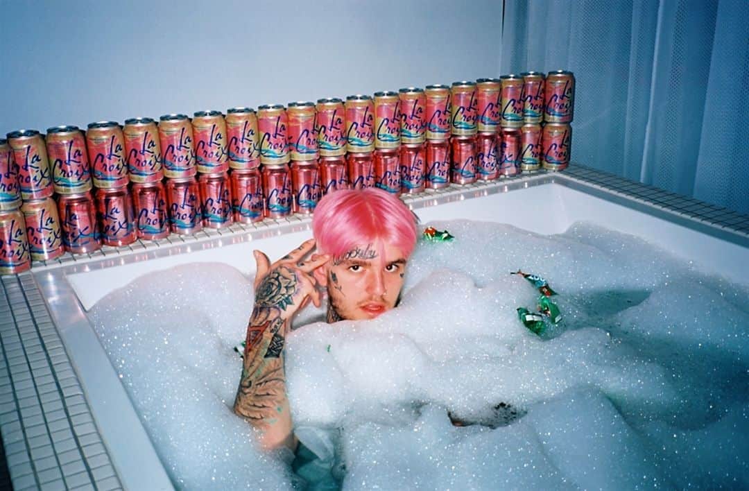 サウンドクラウドのインスタグラム：「Drop a ☁️ if you've been listening to #HELLBOY since 2016.⁠ ⁠ Hit the link in bio to listen again. ⁠ ⁠ @lilpeep 🙏」