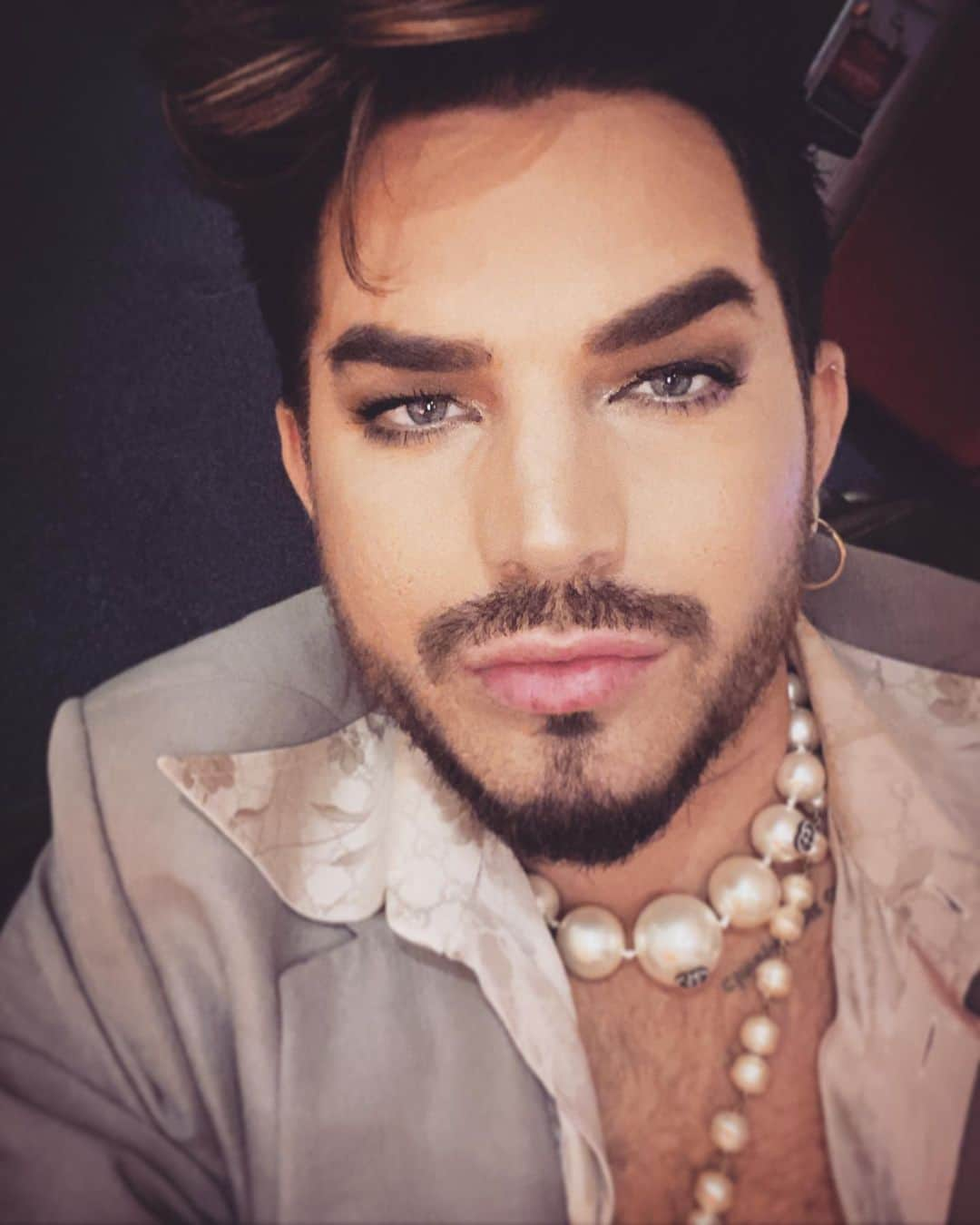 アダム・ランバートさんのインスタグラム写真 - (アダム・ランバートInstagram)「@gucci Pearls of wisdom」9月26日 3時37分 - adamlambert