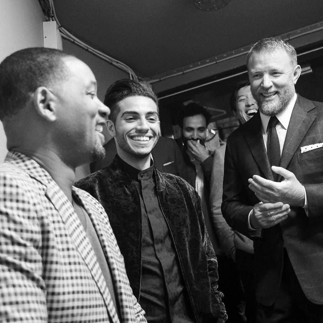 メナ・マスードのインスタグラム：「Happy birthday to the freshest @willsmith」