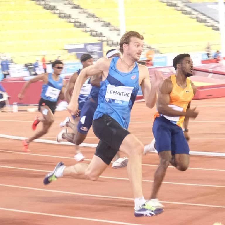 クリストフ・ルメートルのインスタグラム：「3ème de la @diamondleagueathletics de Doha en 20s68 (+0,9m/s) sur 200m. J’aurais voulu faire mieux mais le manque de course sur cette distance (c’est seulement mon 2ème 200m de la saison et mon 1er depuis le retour à la compétition). Le finish est toujours présent par contre, c’est un bon point positif pour l’année prochaine 😊 #asics #competition #athletisme #athlete #sprint #200m #diamondleaugue #doha #sprinteur 📸 @bensoreau」