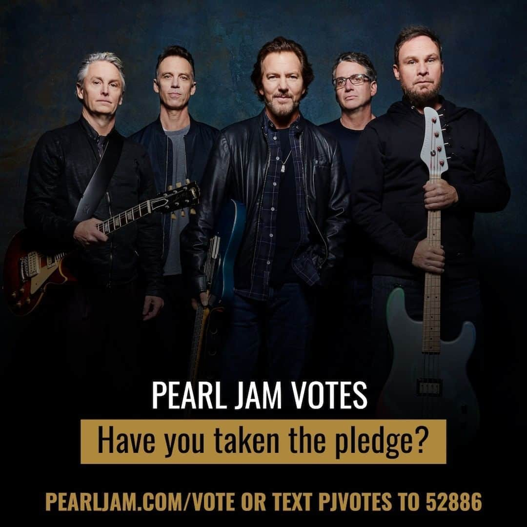 パール・ジャムさんのインスタグラム写真 - (パール・ジャムInstagram)「Join us in taking our PJ Votes Take Three Pledge to Vote by Mail, Recruit Three Friends, and Don’t Wait! Head to pearljam.com/vote or Text PJVotes to 52886.」9月26日 5時16分 - pearljam