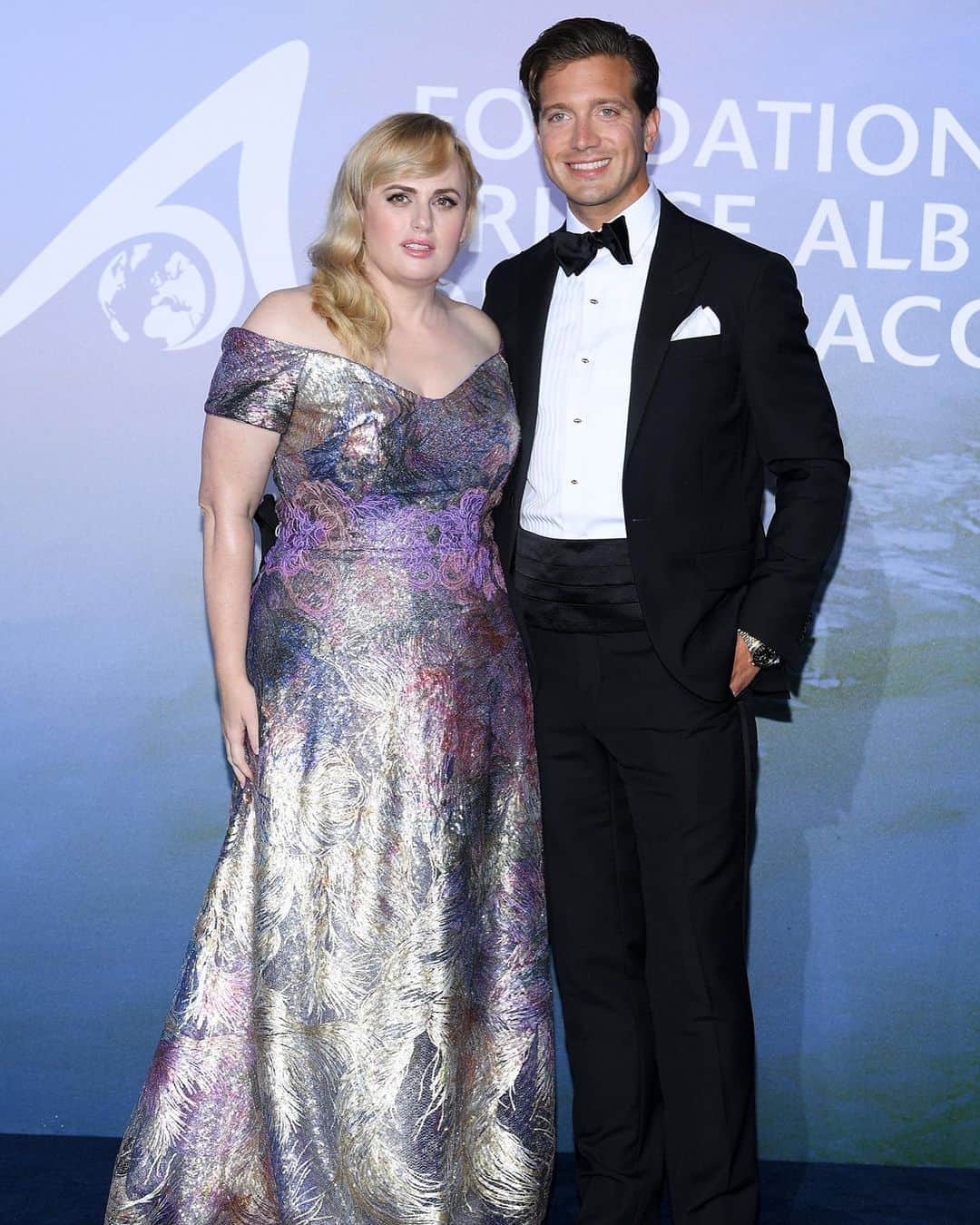 People Magazineさんのインスタグラム写真 - (People MagazineInstagram)「It's a big week for Rebel Wilson and boyfriend Jacob Busch! 💕 The couple made their red carpet debut on Thursday, just hours after the actress made their relationship Instagram official. Tap the bio link for more on Pitch Perfect star's new beau. ✨ 📷: Pascal Le Segretain/Getty」9月26日 5時36分 - people