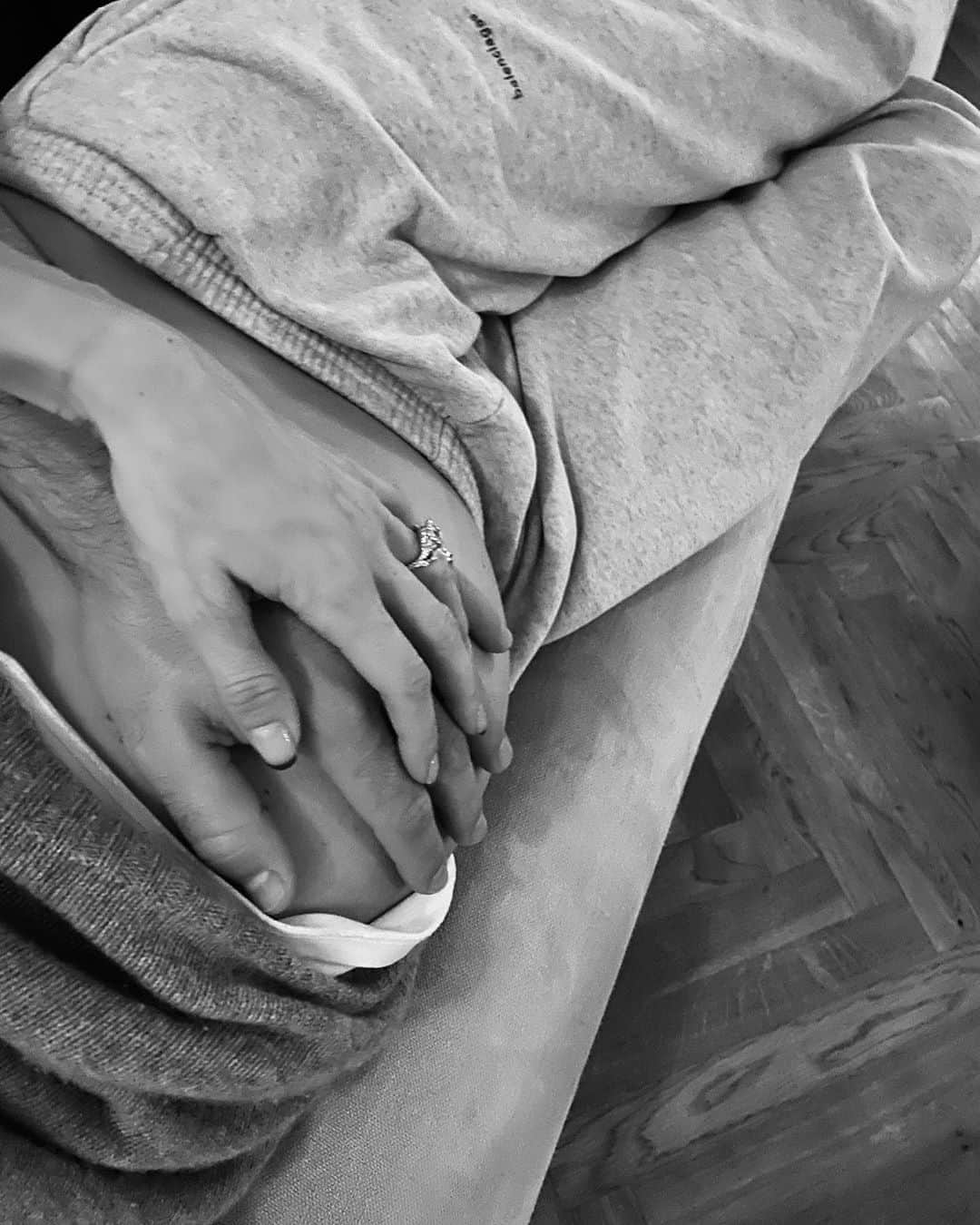 ペニーレ・タイスベックのインスタグラム：「Can’t wait to meet u👼🏼」
