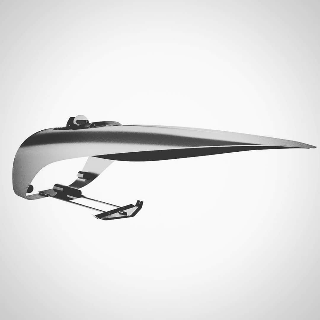 ニコ・ロズベルグのインスタグラム：「What do you think this is? Star Wars? No, it‘s the first electric powerboat world racing series called E1. They will „fly“ above Water thanks to the foil and thereby reduce resistance by 90%! Great to see that sports will now accelerate the transition to sustainable mobility on water too and raise awareness for the deterioration of our oceans...」