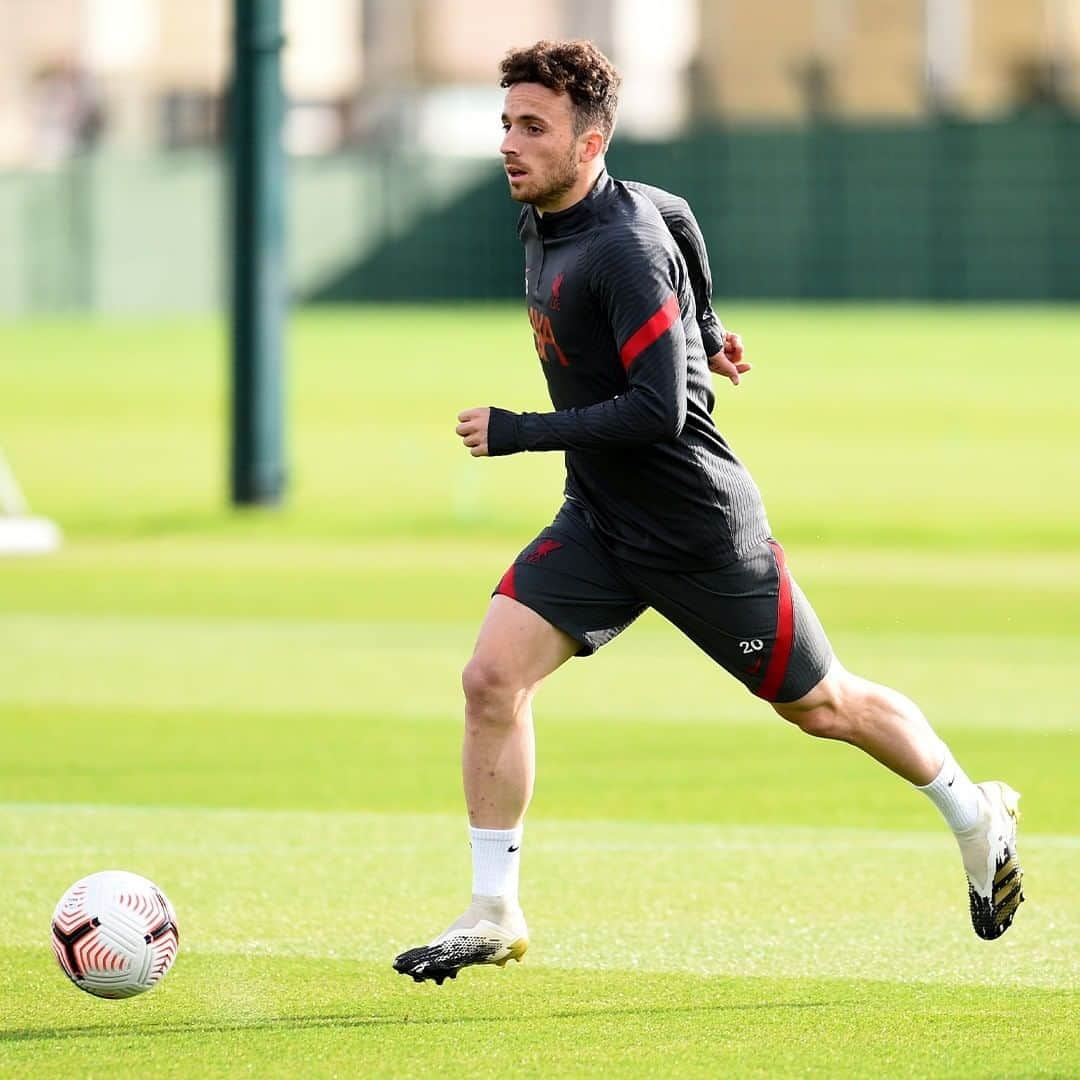 リヴァプールFCさんのインスタグラム写真 - (リヴァプールFCInstagram)「𝘿𝙄𝙊𝙂𝙊 🤩 Settling in at Melwood 👌 #LFC #LiverpoolFC #Liverpool」9月26日 6時35分 - liverpoolfc