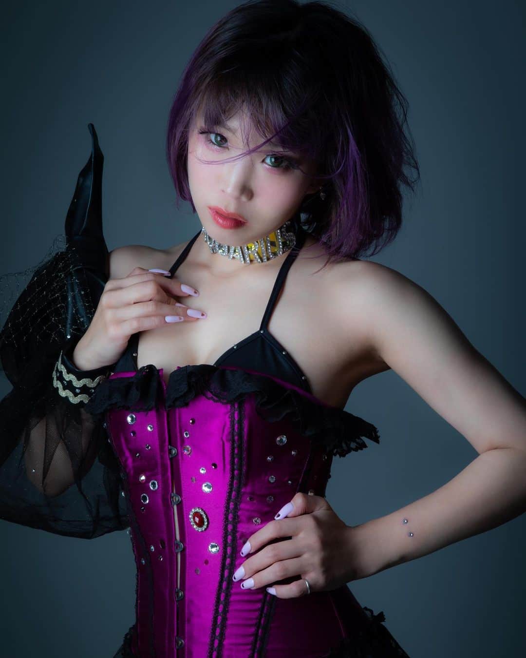 RINGOのインスタグラム：「👠👠👠 photo by @photographertetsu  • #ダンサー #dancer #踊り子 #バーレスク #burlesque #ビニ本 #写真集 #撮影」