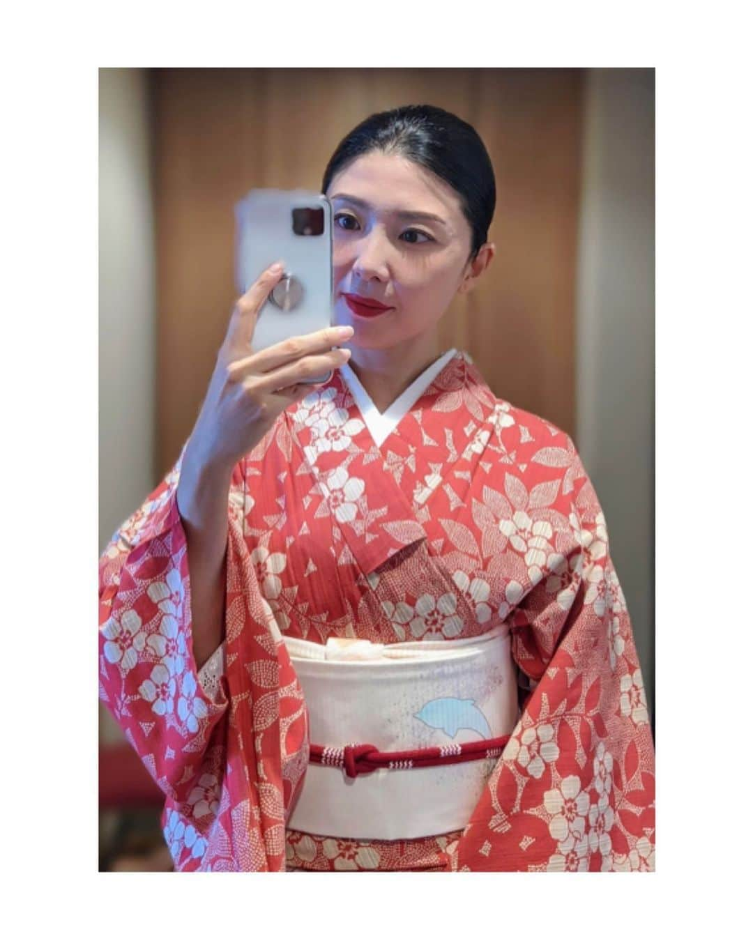 川村亜紀のインスタグラム