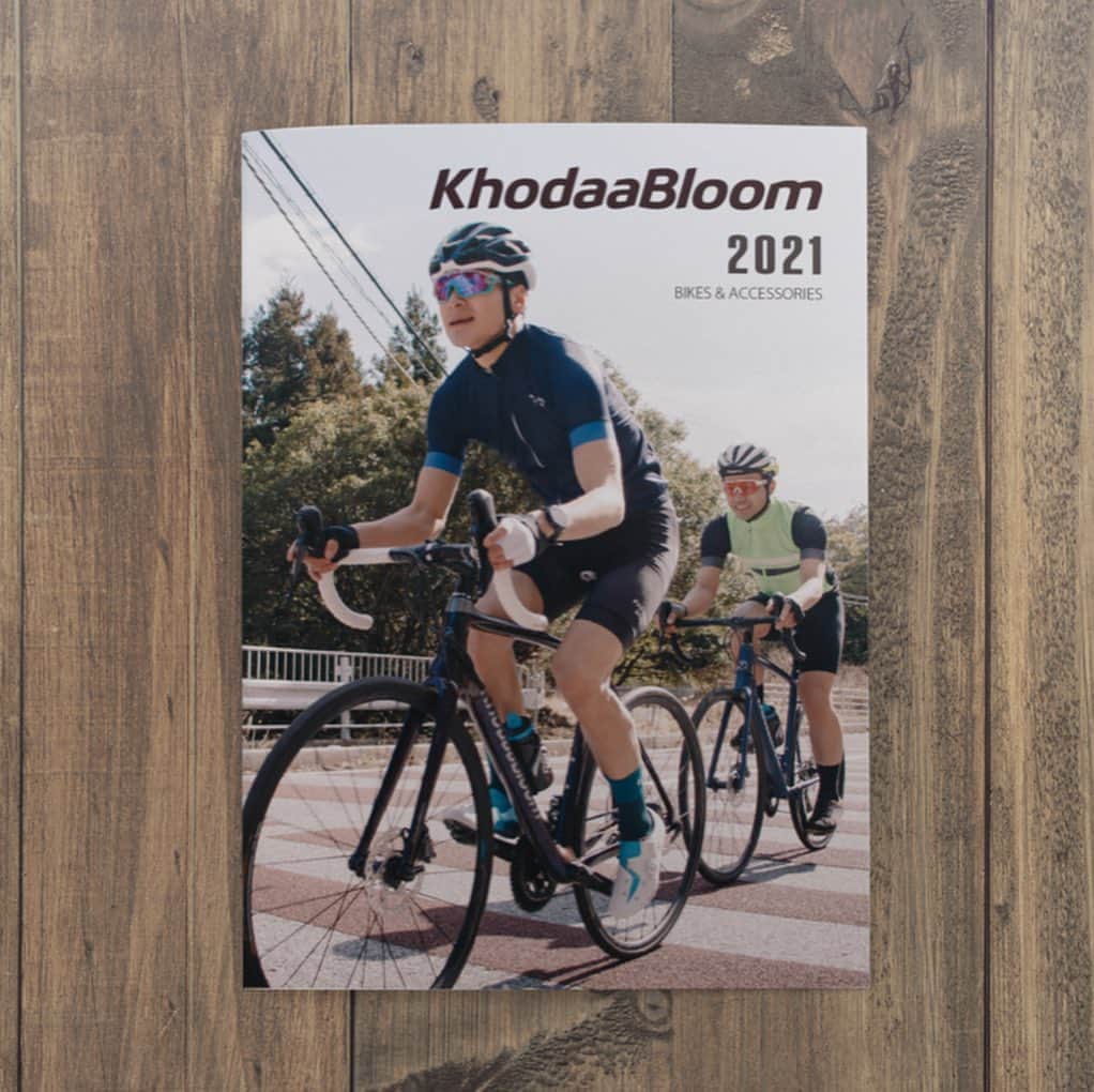 KhodaaBloomさんのインスタグラム写真 - (KhodaaBloomInstagram)「KhodaaBloomの2021ラインナップカタログを公開しました！﻿ カタログの中身はプロフィールページのリンクからご覧ください。﻿ ﻿ #KhodaaBloom #NEWbike #2021model﻿ #STRAUSS #FARNA #RAIL #KESIKI #enaf #asson﻿ ﻿ #ロードバイク #トライアスロンバイク #クロスバイク #キッズバイク #ジュニアバイク #オールロードバイク﻿ #カタログ #カタログ公開 #新モデル #自転車のある風景 #サイクリング #自転車好きな人と繋がりたい #自転車通勤 #自転車通学 #スポーツ自転車 #おしゃれ自転車 #通勤自転車」9月26日 17時35分 - khodaabloom