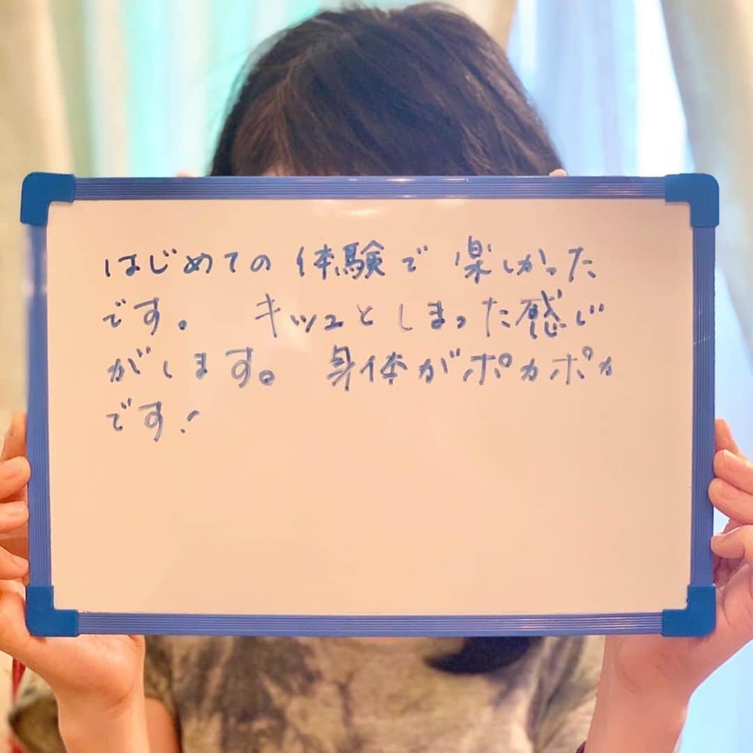 埼玉エステ＊インディバ＊戸田公園＊戸田市＊痩身＊冷え改善のインスタグラム：「楽しみながらサイズダウン♩﻿ ﻿ 初めてご来店いただいたお客様。﻿ 1行程ごとにどんどんお体が目に見えてスッキリしていくので﻿ 「楽しい❣️」とご感想をいただきました😊﻿ ﻿ 施術後は全身驚くほどにスラリとしましたね✨﻿ ﻿ こちらのご感想をいただいて以降、もう既に3回ご来店いただいているお客様。﻿ サイズダウンを目標にされていますが、﻿ 長年35度台だった体温が﻿ 【この1ヶ月で一度も36度台を下回らなかった】のだそうです🔥✨✨✨﻿ ﻿ 目指せ健康痩せ🌟ですね😊﻿ 11月の目標に向けて﻿ これからも一緒に頑張っていきましょう🌟﻿ いつもありがとうございます😌﻿ ＿＿＿＿＿＿＿＿＿＿＿＿＿＿＿＿＿＿﻿ ﻿ 埼京線 戸田公園 ﻿ プライベートインディバサロンbell-nu﻿ 冷え・体質の改善で体の土台から整える﻿ 痩身が得意なサロン ﻿ 🌟インディバ歴11年﻿ 　インディバ社認定最高峰資格スーパーバイザー所持者﻿ ﻿ 日・祝定休﻿ 営業時間　10:00〜17:00﻿ お問い合わせはお気軽に♩﻿ ✳️LINE@ → @bell-nu ﻿ ﻿ ＿＿＿＿＿＿＿＿＿＿＿＿＿＿＿＿＿＿﻿ ﻿ ﻿ #戸田市 #戸田公園 #戸田公園エステ #蕨　#武蔵浦和　#赤羽　#朝霞　#川口﻿ #インディバ #インディバサロン #痩身が得意﻿ #冷え改善　#体質改善　#体温アップ　#深部体温　#温活　#痩せたい　#痩せにくい　#痩せなくなった　#太りやすい　#コロナ太り　﻿ #食欲の秋　#食べたいけど痩せたい　#食べながら痩せたい」