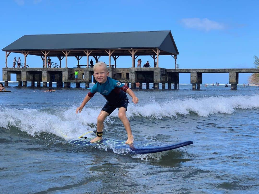 Bethany Hamiltonさんのインスタグラム写真 - (Bethany HamiltonInstagram)「Happy shredder boy!」9月26日 9時19分 - bethanyhamilton