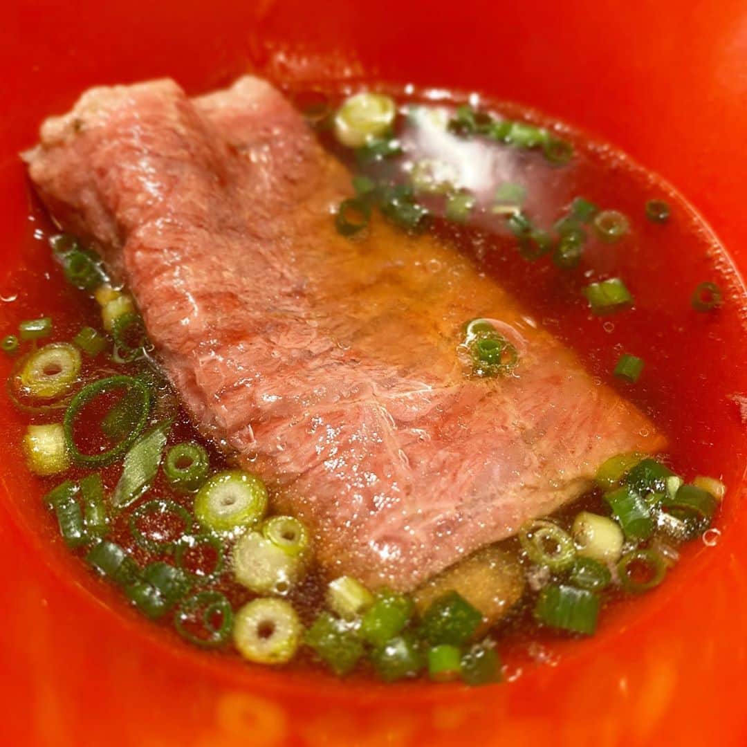 東京肉レポートのグルメインスタ