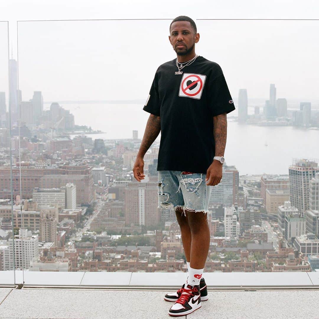 ファボラスのインスタグラム：「“NO LOVE IN THE STREETS”  SURVIVOR TEE SHIRT   AVAILABLE NOW at bloodsthicker.com   Shop @ bloodsthicker」