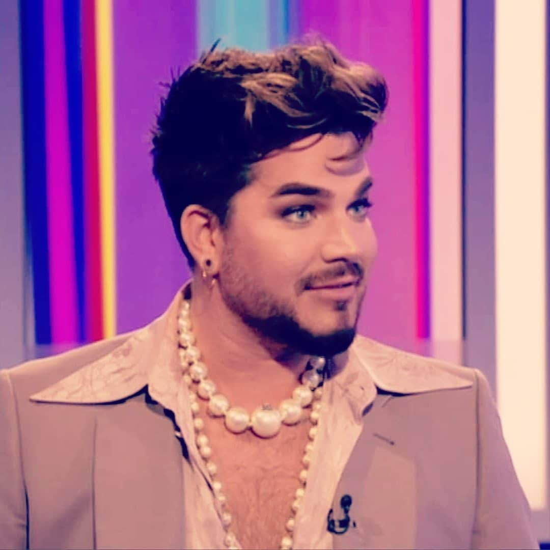 アダム・ランバートさんのインスタグラム写真 - (アダム・ランバートInstagram)「@bbconeshow @gucci  @officialqueenmusic」9月26日 12時04分 - adamlambert