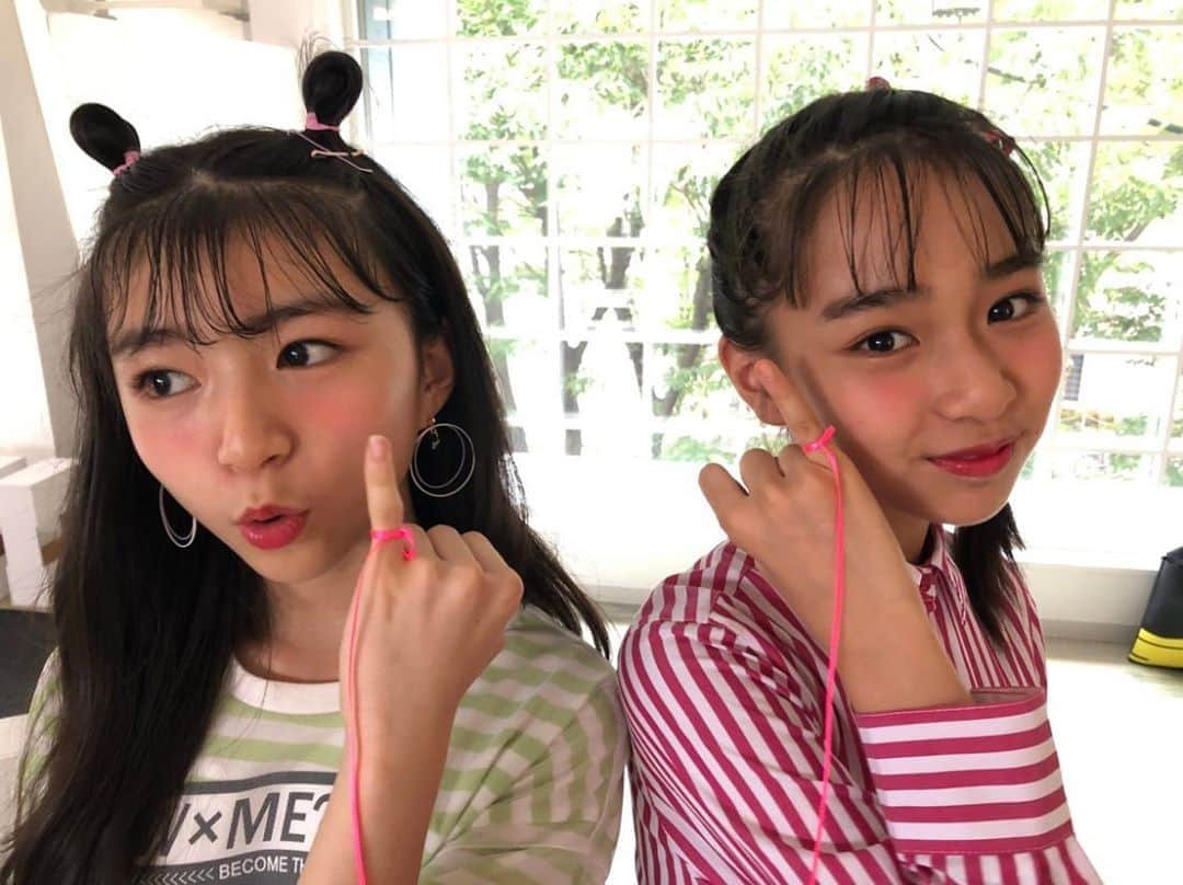 ニコ☆プチのインスタグラム：「﻿ 仲良しなプチモたち😍﻿ ﻿ ﻿ #ニコプチ﻿ #大里菜桜﻿ #藤岡舞衣﻿ #本多萌愛﻿ #葛西杏也菜﻿ #有坂心花」