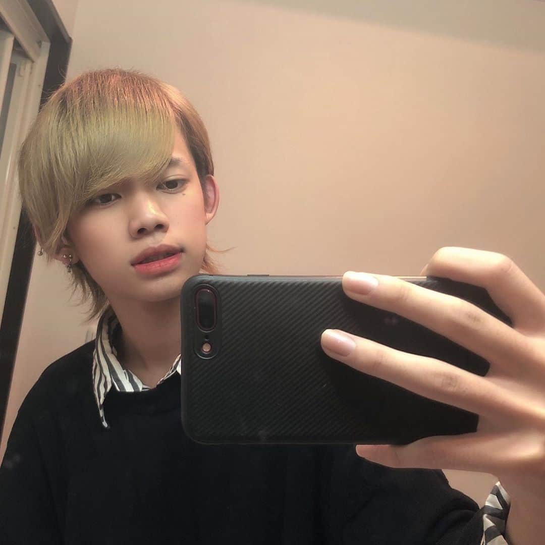 ゆうじのインスタグラム：「そーーーんなやつやめチャイナ😉」