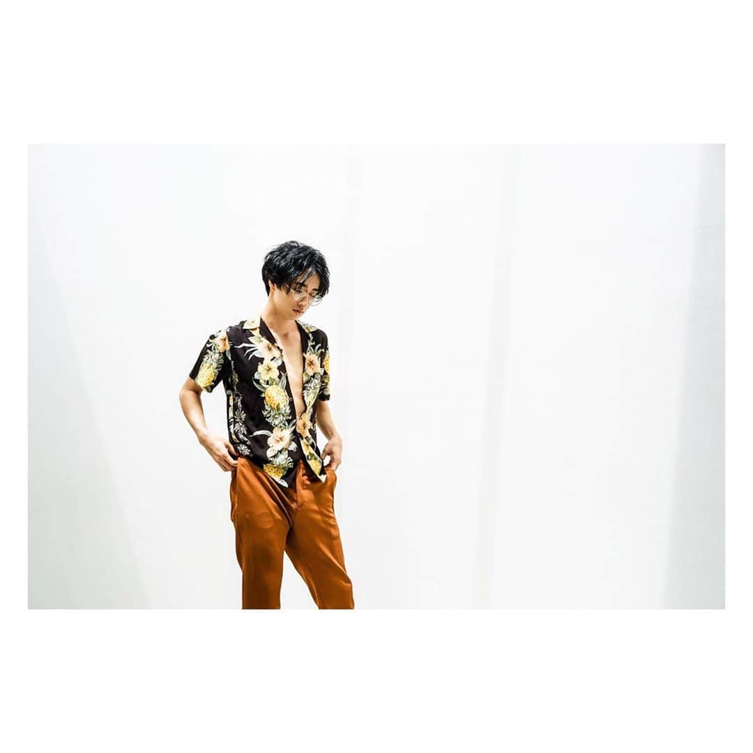 ロビンのインスタグラム：「Aloha from japan  #shooting」