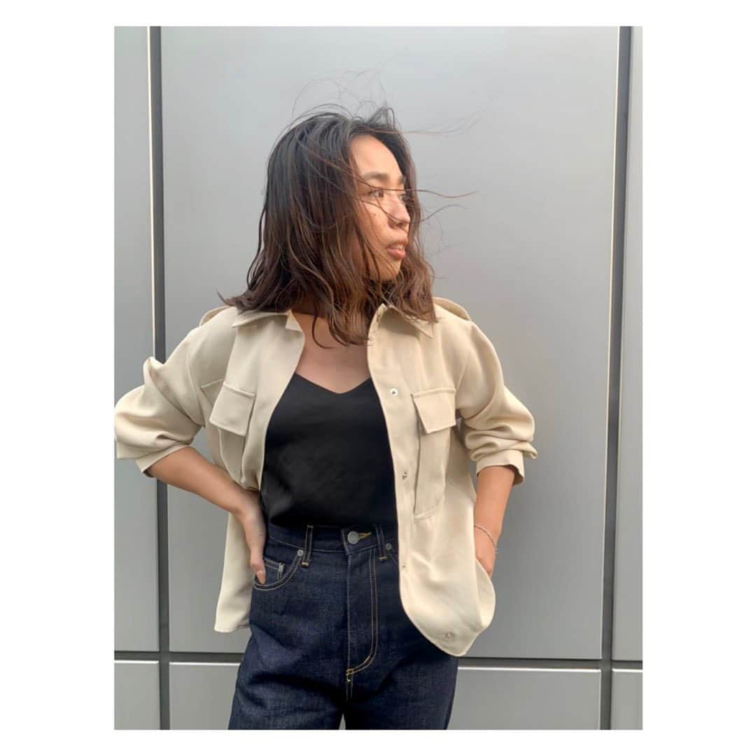 ETRÉ TOKYO ストアさんのインスタグラム写真 - (ETRÉ TOKYO ストアInstagram)「@etretokyo﻿ ﻿ Staff：ルミネ新宿店 ﻿ Misaki 156cm【@etretokyo_misaki 】 ﻿ ﻿ #ワークポケットシャツジャケット﻿ ￥23,000 + TAX﻿ 着用：IVORY﻿ ﻿ #etretokyo#etre#fashion#ootd#outfit#coordinate#mineby3mootd#casual#etretokyoshinjuku#etretokyo_staff_ootd#2020etre_aw ﻿ #エトレ#エトレトウキョウ#秋コーデ#シンプルコーデ#大人コーデ#大人カジュアル  #ルミネ新宿」9月26日 13時25分 - etretokyo_store