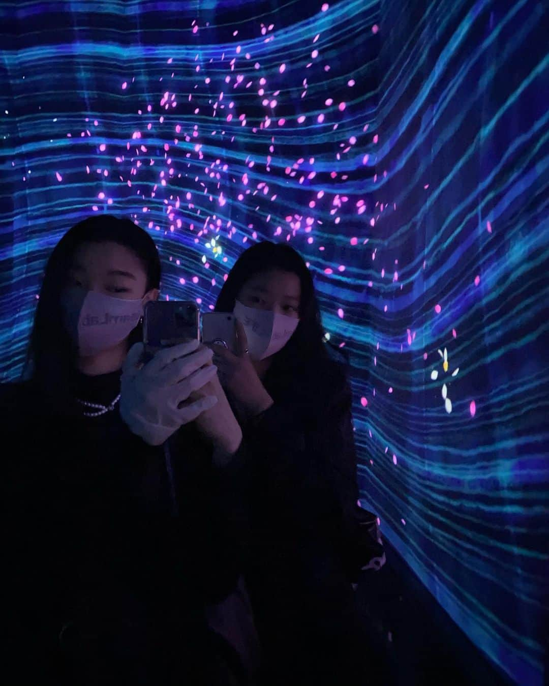 ペ・ユニョンさんのインスタグラム写真 - (ペ・ユニョンInstagram)「teamLab : LIFE in Korea 🌊✨」9月26日 13時52分 - mulan_bae