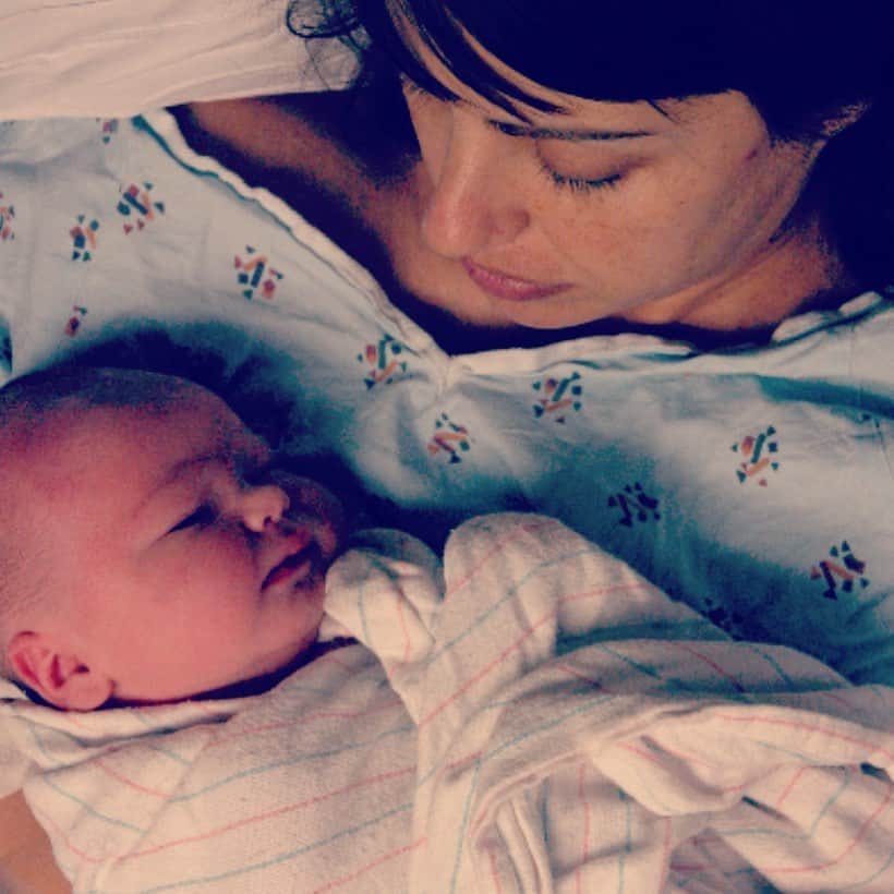 コンスタンス・ジマーのインスタグラム：「#fbf Having a daughter (who is 12 now) has changed my life. #grateful #nationaldaughtersday」