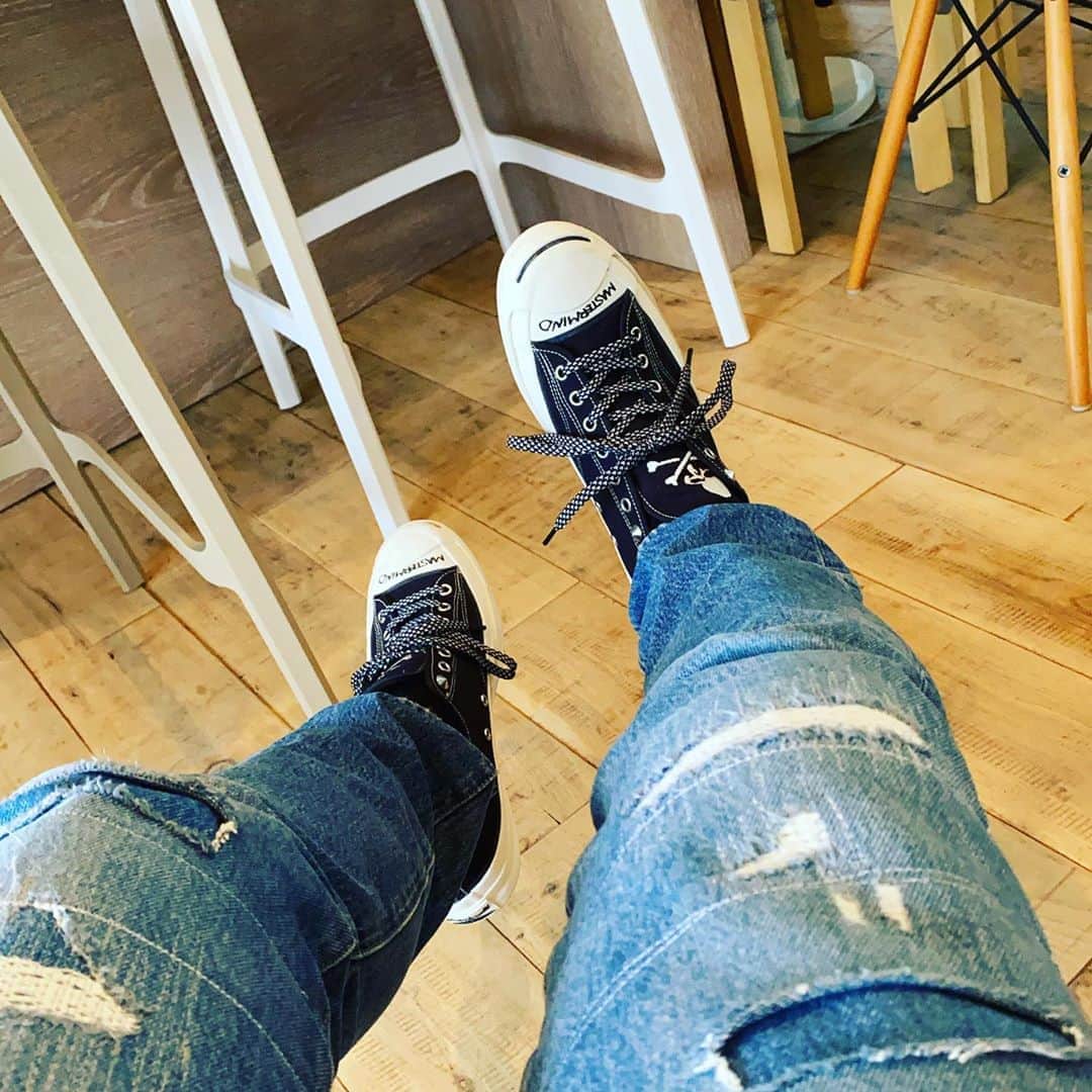 野替愁平のインスタグラム：「シューレース変えて惚れ直すこと、よくある🙋‍♂️  ある？💁‍♂️」