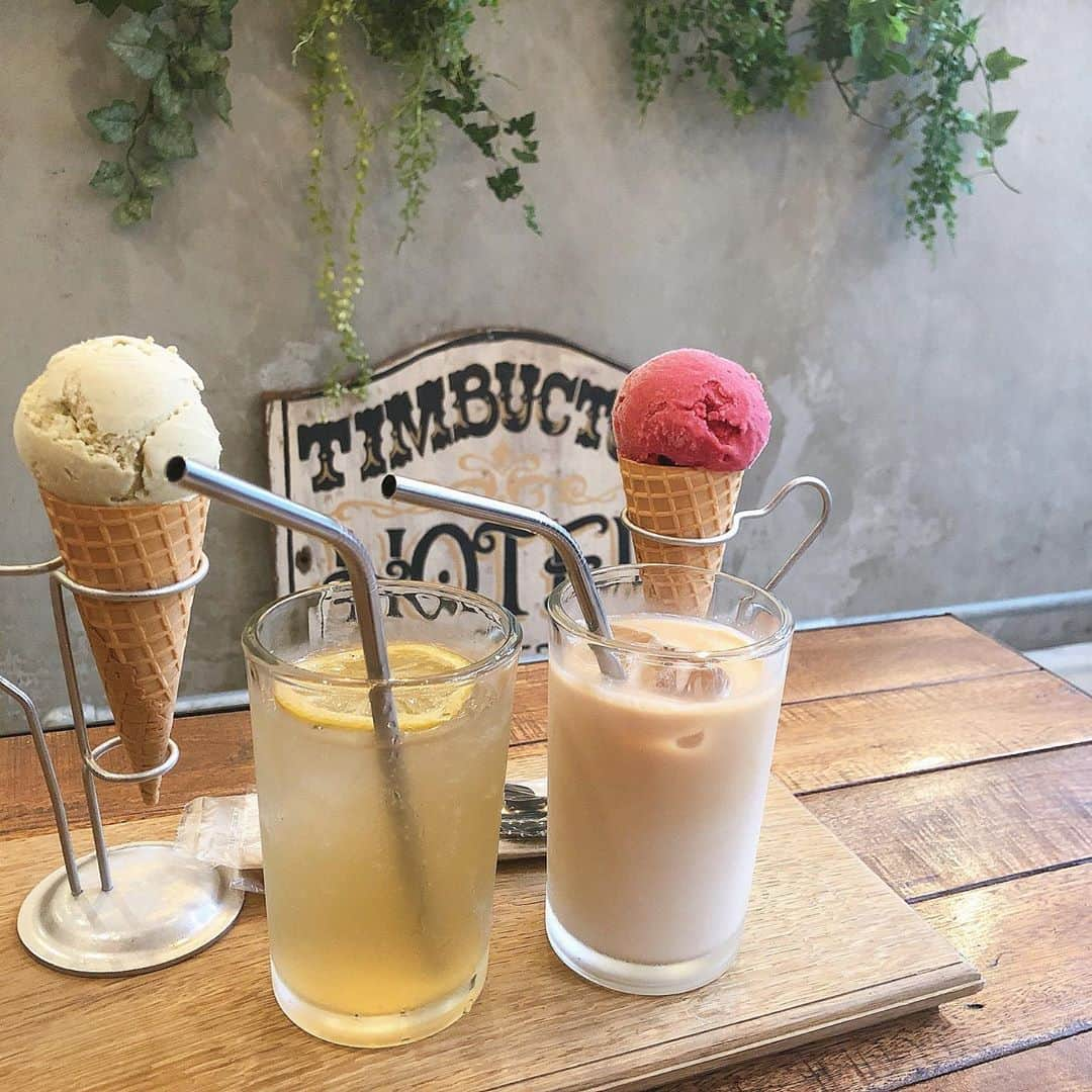 じゅりさんのインスタグラム写真 - (じゅりInstagram)「🍦♡  #cafe #mightystepscoffeestop」9月26日 15時38分 - juripuuu