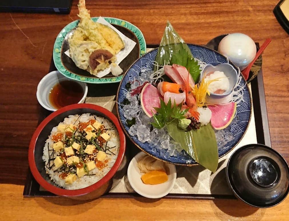 ハンディやしきのインスタグラム