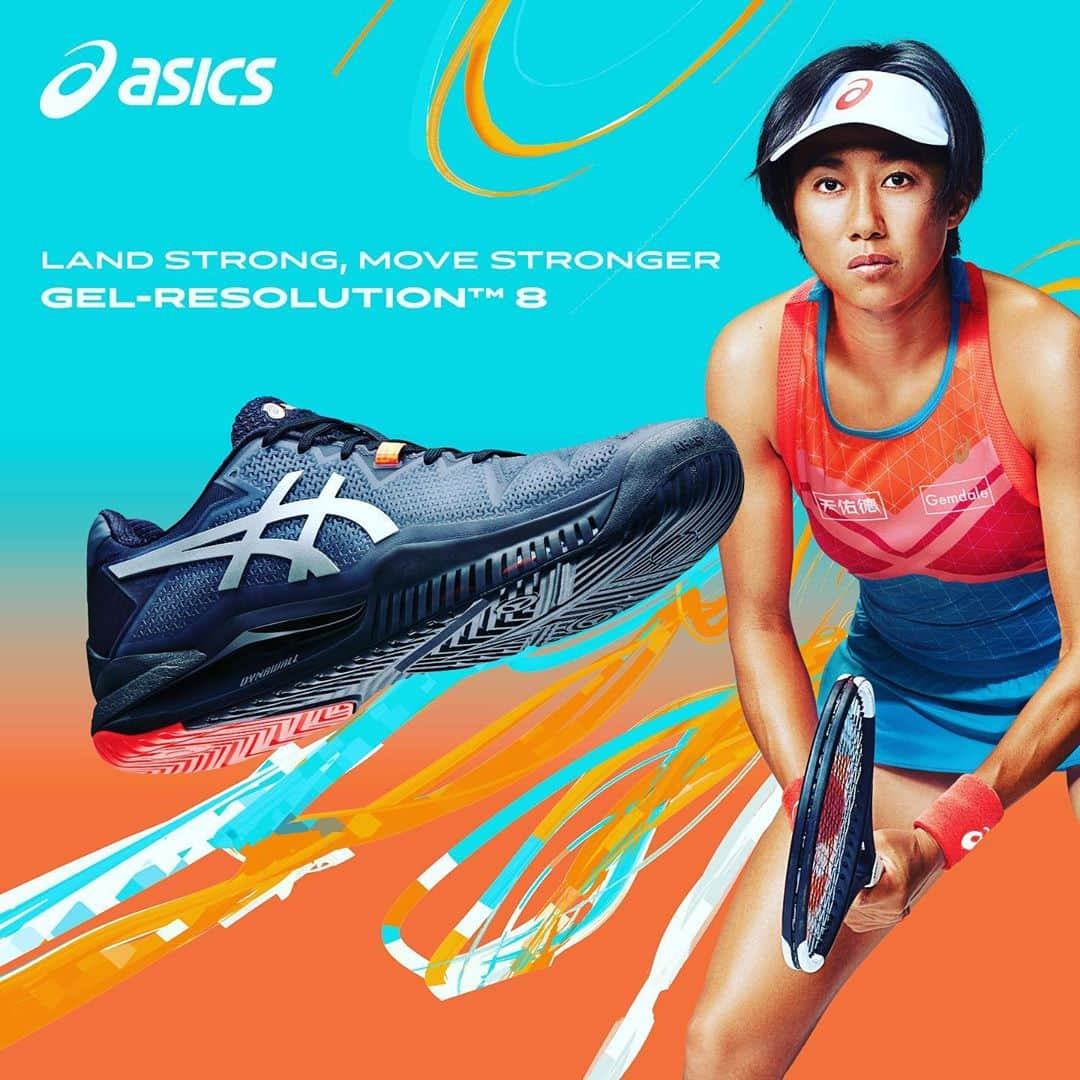 ジャン・シューアイのインスタグラム：「Excited to step out on clay in my new ASICS footwear and kit in Paris! Follow @ASICSTennis for more on their footwear and apparel designed to support you during your game」