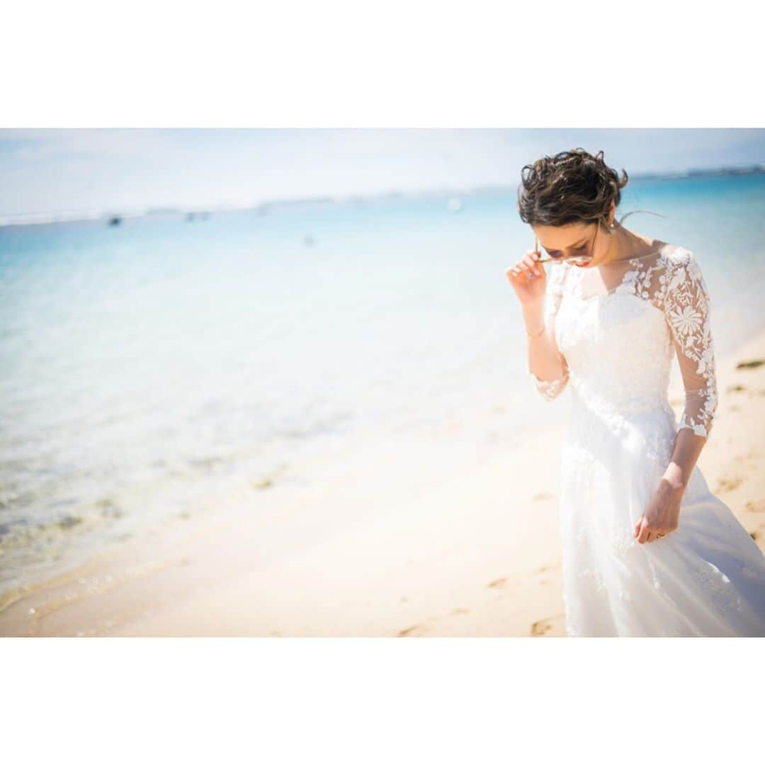 ハワイフォトウェディングのCheers Weddingさんのインスタグラム写真 - (ハワイフォトウェディングのCheers WeddingInstagram)「‭ *﻿ ハワイウェディングなら﻿ Cheers Wedding🌴🌺﻿ ﻿ ウェディングプロデュース会社だからこそ叶う特別なフォトウェディング。﻿ ﻿ 1日1組様限定 ﻿ 【カスタマイズプラン】﻿ ﻿ ご希望撮影時間内でお好きなロケーション撮影を組み合わせたフォトプラン！﻿ ﻿ ビーチ以外にもハワイらしいロケーション撮影を楽しみたい方にオススメ♪﻿ ﻿ リムジン貸切の贅沢なフォトツアーが叶います。﻿ ﻿ ***********************﻿  【お問合せ】﻿ https://www.cheerswedding.jp﻿ ﻿ ☎︎0120-128-828﻿ 平日11:00〜19:00／土日祝10:00〜19:00﻿ ﻿ ***********************﻿ ﻿ ◆ハワイでのフルオーダーウェディングはこちら♪﻿ @cheers_wedding﻿ ﻿ ◆ハワイでの手軽&web申込のCUTEなウェディングはこちら♪﻿ @cheers_lilii﻿ ﻿ #チアーズウエディング﻿ #ハワイウエディング﻿ #フォトウェディング﻿ #リゾートウェディング　﻿ #フォトツアー﻿ #ハワイ旅行﻿ #ハワイハネムーン﻿ #ハワイ挙式﻿ #ハワイ婚﻿ #cheerswedding﻿ #hawaiiwedding﻿ #日本中のプレ花嫁さんと繋がりたい﻿ #ウェディングニュース﻿ #卒花嫁﻿ #前撮り　﻿ #後撮り﻿ #ハワイ前撮り ﻿ #ハワイ後撮り﻿ #結婚準備﻿ #ハワイフォトツアー﻿ #ウエディングフォト﻿ #フォトウェディング﻿ #weddingphoto﻿ #ハワイビーチフォト ﻿ #ハワイウェディングフォト﻿ #ロケーションフォト﻿ #ブライダルフォト﻿ #前撮り」9月26日 18時14分 - cheers_photowedding