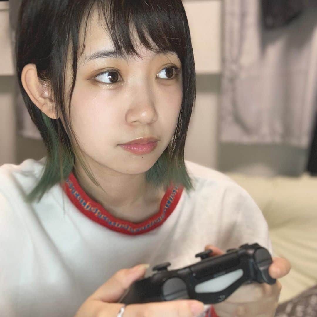 谷藤海咲さんのインスタグラム写真 - (谷藤海咲Instagram)「#ゲーム女子   ゲームが私の半分を作り上げたといっても過言でない 最近はゲームする時間があんまり取らてないけど、早くPS5ゲットしたい」9月26日 18時35分 - tanifuji_misaki