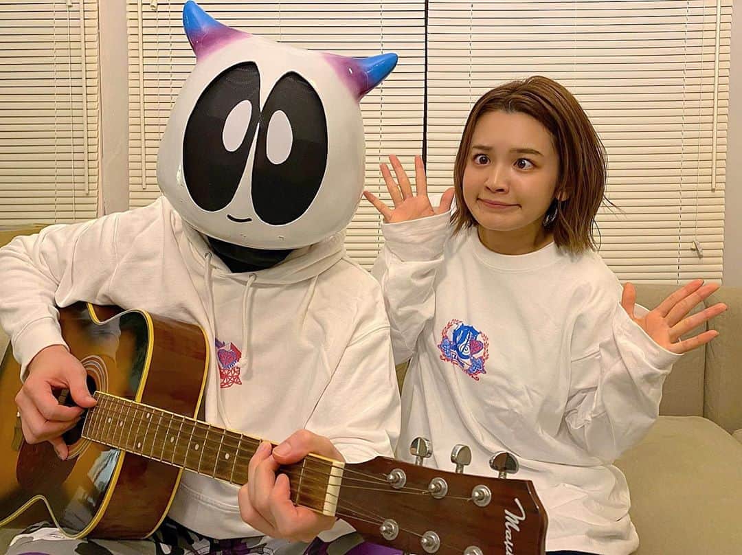 富久美玲のインスタグラム：「_ . ついに情報解禁＼(^o^)／ . 今回CLiONEさんの曲を私がfeatとして 歌わせて頂きました🙏 . 歌が好きで今回自分が歌うお仕事を する事があるなんて思ってもなくて 緊張したけど楽しかったです🥺 すごく良い経験になりました！！！ . 9.30に楽曲ダウンロード配信&mv公開 なので是非お楽しみに✨ .」