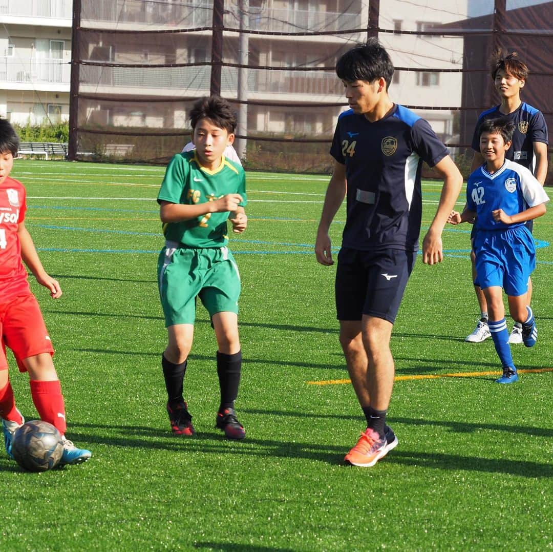 橋本光晟のインスタグラム：「一歩ずつ🚶‍♂️  #コバルトーレ女川 #サッカー #スポーツ #宮城県  ゆうきさん、写真ありがとうございます🙇‍♂️」