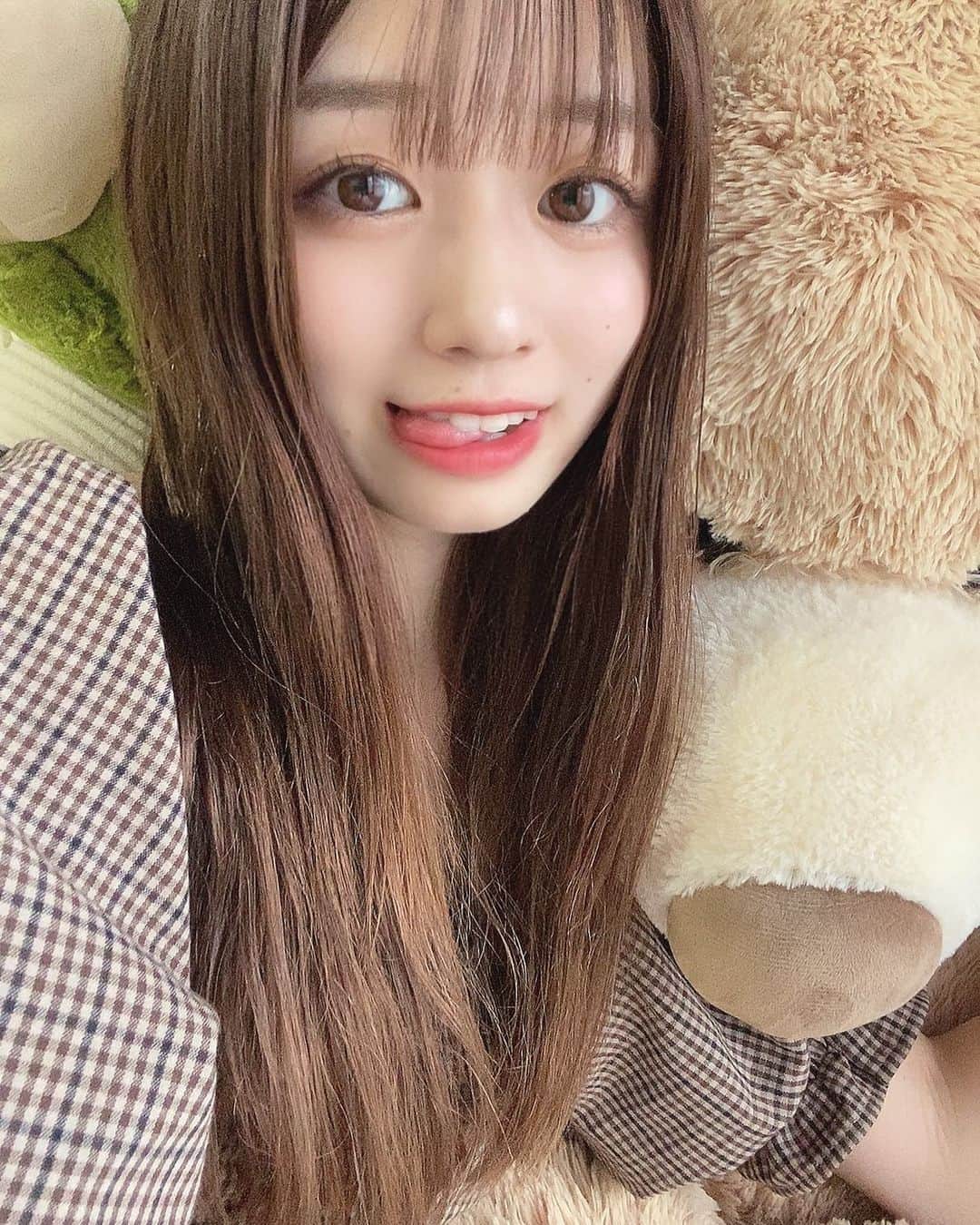 朴木優香里のインスタグラム：「くま🧸❤︎ そろそろ秋服かな❤︎」