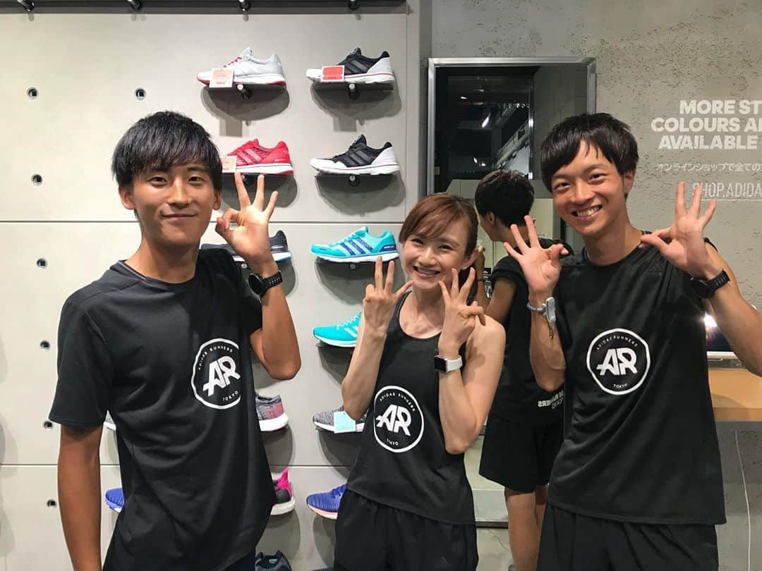 湯田友美さんのインスタグラム写真 - (湯田友美Instagram)「🥺👋 Adidas RUNBASE will close on Sep 25th Thank you for 10 great years‼︎‼︎‼︎😭 ・ アディダスランベースが明日で閉店。 引退後初めて一人でレッスンできるようになったのも、ランベースのセッションだったな… 寂しいけど、たくさんのランナーと出会わせてくれた場所 楽しい思い出ばっかり😊 ランベースなくなってもまた一緒に走りましょうね！ ・ ありがとう、ランベース🖤 ・ #runbase #adidasrunbase #adidasrunnerstokyo #ランステ #ランニングステーション」9月26日 20時07分 - yudatomomi