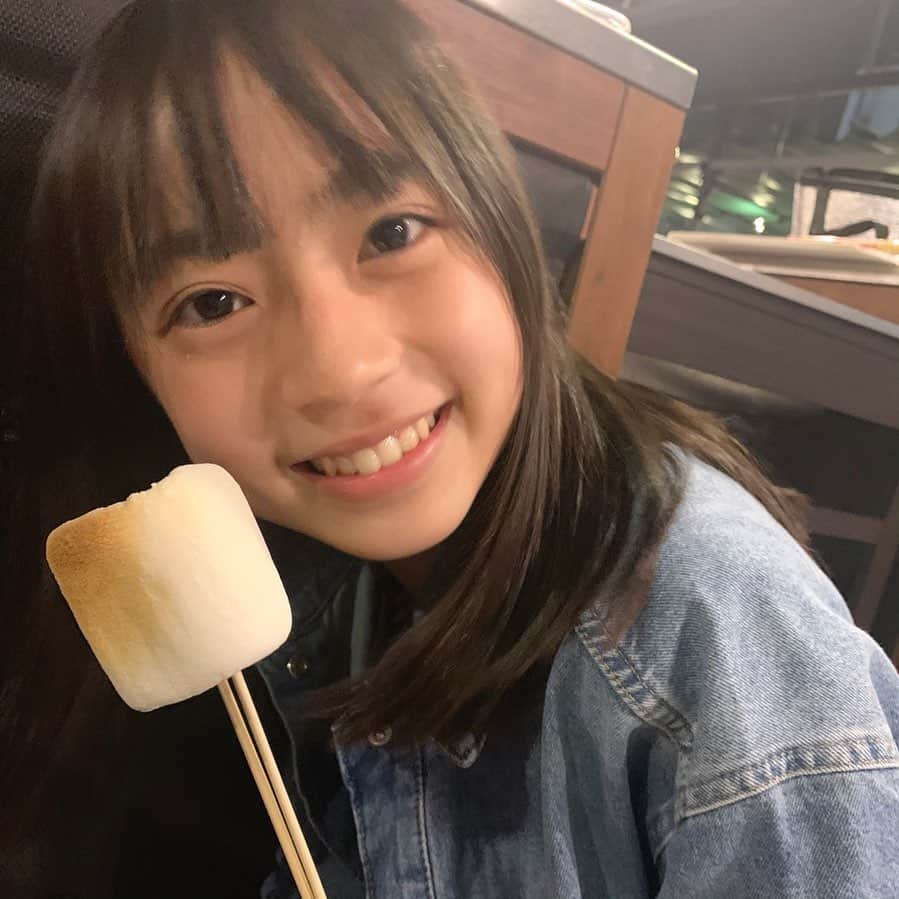 牧野羽咲さんのインスタグラム写真 - (牧野羽咲Instagram)「今日で15歳になりましたっ！！ #ケーキの写真かと思いきやマシュマロの写真 #誕生日 #いつも応援ありがとうございます  #牧野羽咲」9月26日 20時24分 - makino_usa_001