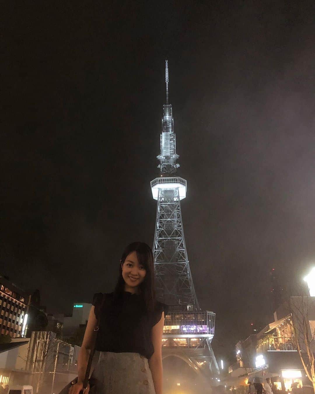 磯貝初奈のグルメインスタ