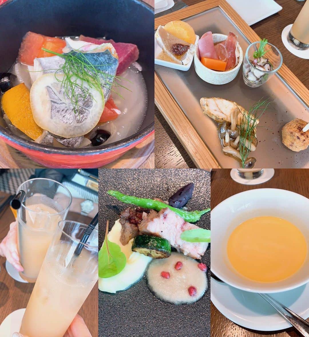水谷雅子さんのインスタグラム写真 - (水谷雅子Instagram)「今日はりえさんとデート😊❤️ あっという間の一日でした✨✨✨ お腹いっぱいで晩御飯何にしょう…💦 #ザリビングルーム #thelivingroom  #モダンオリエンタル料理  #久しぶりのランチ#楽しい時間  #美味しい料理#あっという間の時間 #いつもありがとう #水谷雅子#水谷雅子beautybook50の私  @rie.s0404」9月26日 21時08分 - mizutanimasako