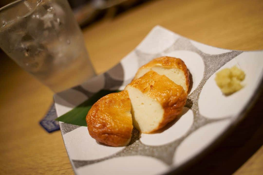 わっきーさんのインスタグラム写真 - (わっきーInstagram)「銀座コリドーでここは行くべし！ 九州食材メイン、 特に鹿児島阿久根直送ネタに力入れていて、 他にも宮崎、熊本料理も👍 そして、島根産のどぐろが一匹1800円！ 是非オススメですよ。  #銀座阿吽  #銀座コリドー街  #銀座コリドー #銀座 #銀座グルメ  #和食 #創作料理  #のどぐろ  #牡蠣 #鹿児島 #鹿児島グルメ  #馬肉 #馬刺し #熊本グルメ  #宮崎グルメ  #新橋グルメ #新橋会食  #デート #youtube #youtuber #ユーチューブ #わっきーtv #わっきー #食レポ #飯テロ #飯テロ動画」9月26日 21時17分 - makoto_ishiwaki