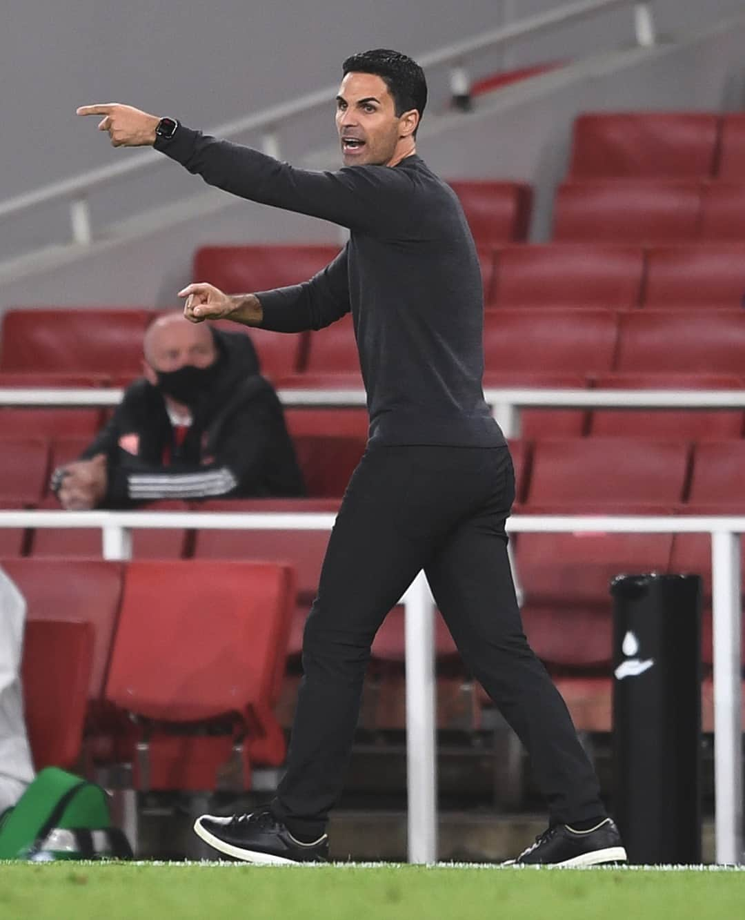 アーセナルFCさんのインスタグラム写真 - (アーセナルFCInstagram)「👈 Directing⁠ ⁠ #Arsenal #Arteta #AFC #Gunners #Forward」9月26日 21時40分 - arsenal