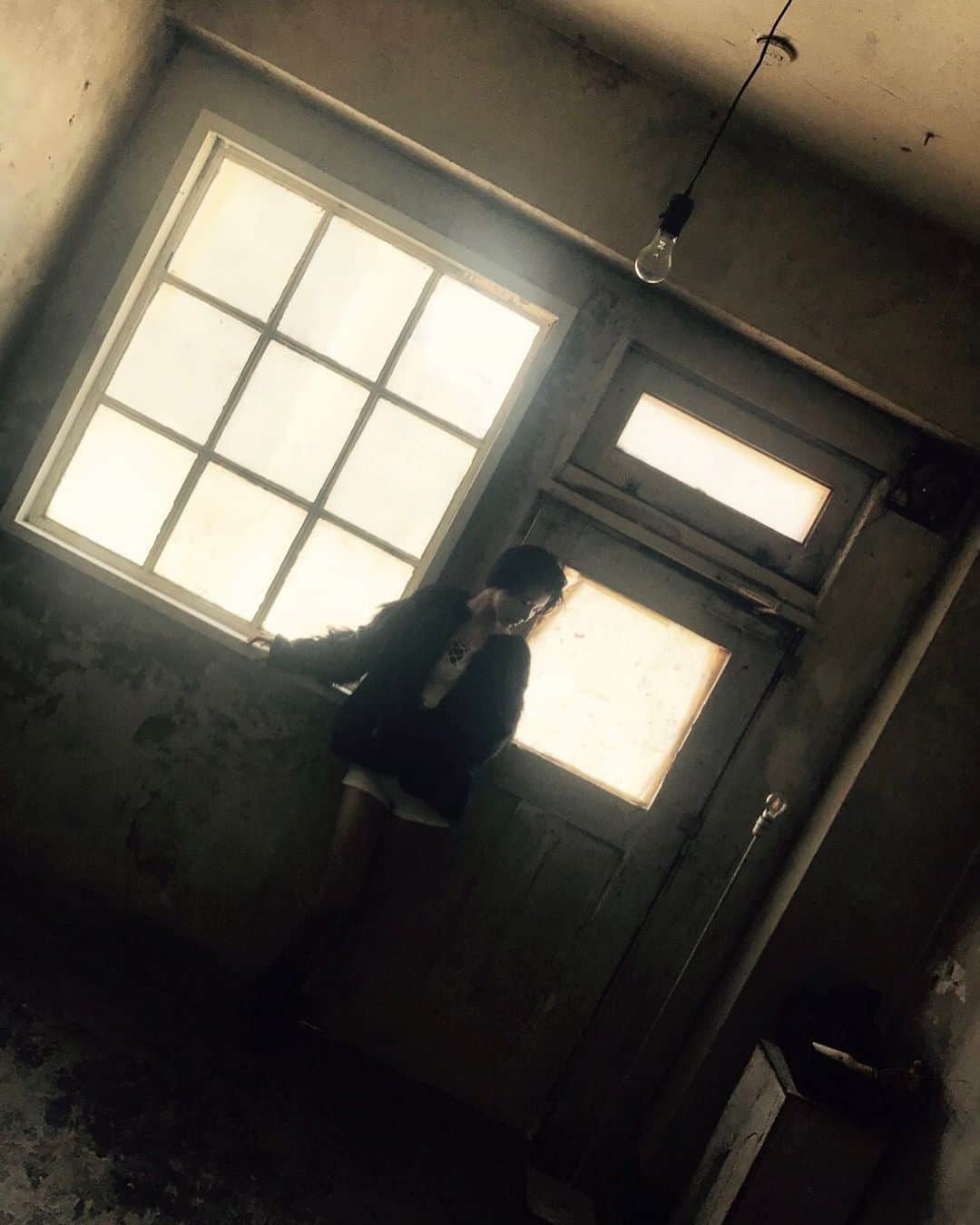 小林玲のインスタグラム：「.﻿ ﻿ 懐かしい写真ﾍﾟﾀﾘ﻿ 約2年前の〜^ ^  なんのやつかわかるかな？☺︎♪﻿ ﻿ ﻿ #photo #japan  ﻿#japanesegirl  #fashion #girl #instagood」